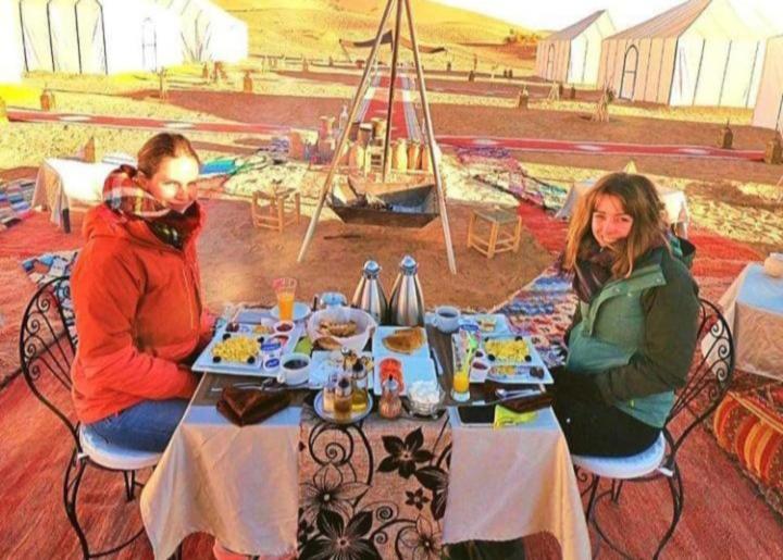 Merzouga Luxury Camp Exterior photo